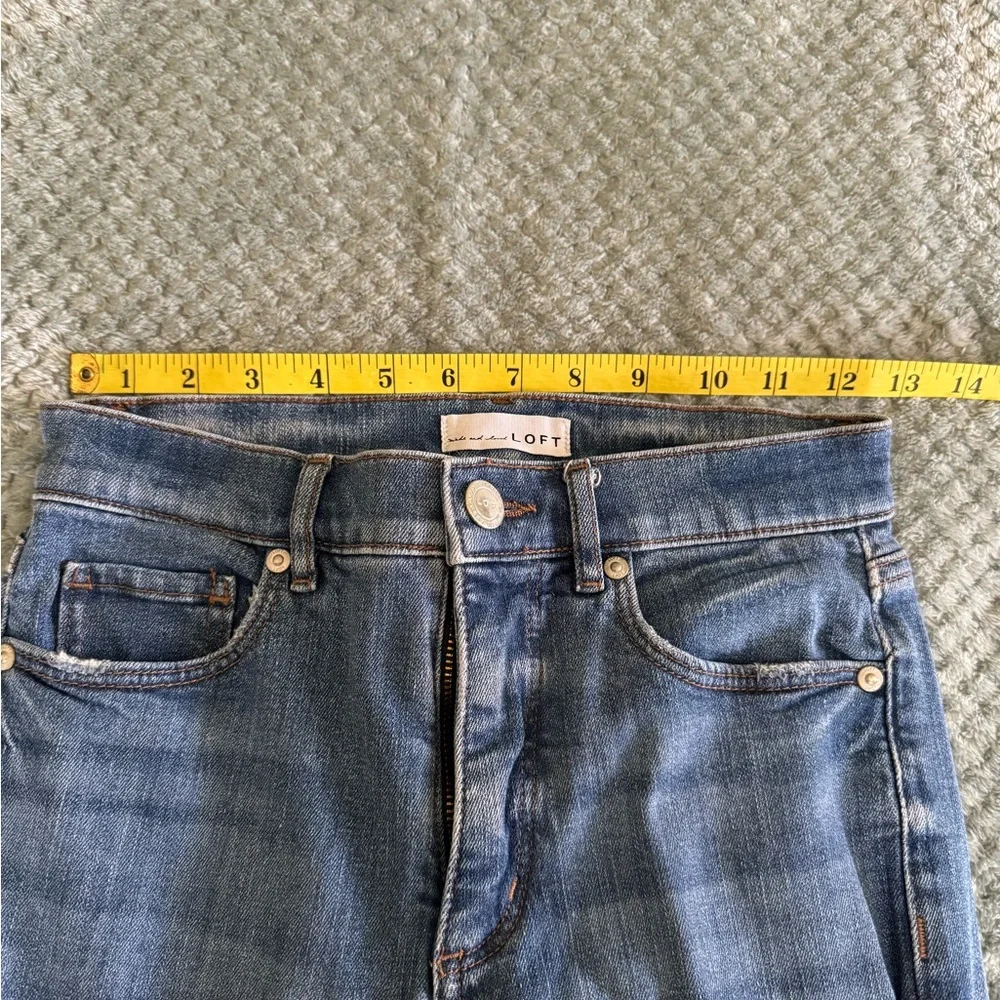 $5/15 Loft skinny jeans - Picture 3 of 5